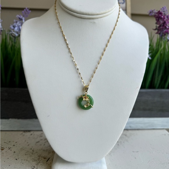 - Chunky Statement Necklace - Picture 12 of 12